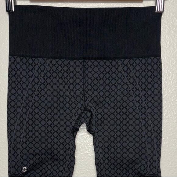 Lululemon In The Flow Crops leggings Heathered Deep Coal women's 4 style #W6D87S - Picture 8 of 16